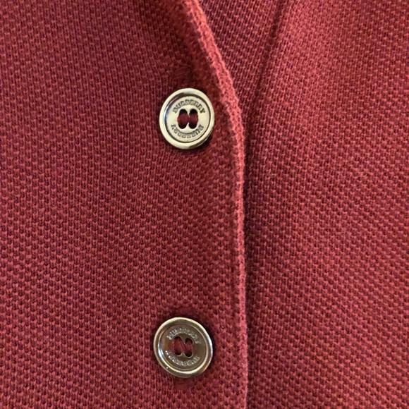 Gorgeous Burberry polo - Picture 6 of 7